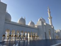 Abu Dhabi, Scheich-Zayid-Moschee