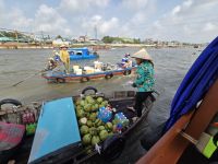 Schwimmender Markt auf Mekong