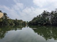 106. Bambusbootfahrt