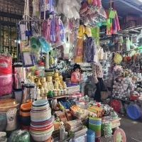 Typischer Stand in einer Markthalle von Hue