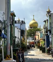 Die alles überragende Sultansmoschee in Kampong Glam mit ihrer goldenen Kuppel