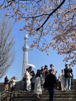 Spaziergang durch den Stadtteil Akasuka am Sumida Fluss - Tokio
