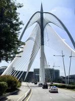 Imposante Putrabrücke in Putrajaya