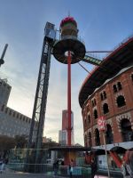 Barcelona. Plaza Espanya. Mit dem Lift auf die Arena