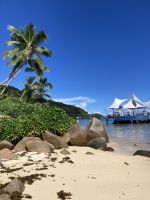 Wir genießen die letzten Stunden im Coco de Mer & Black Parrot Suites