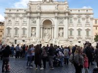 013 Rom, Fontana di Trevi, 19.3.24