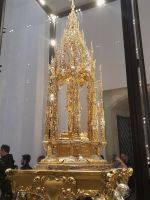 goldene Monstranz für Umzüge