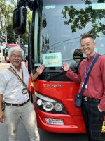 121 Reiseleiterteam in Hue