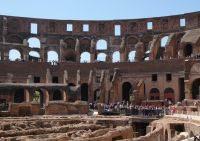 Blick unter den Fußboden des Kolosseums