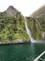 Wasserfall im Milford Sound