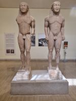 Delphi - Archäologisches Museum (Statuen der Brüder Kleobis und Biton)
