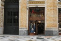 ältestes Geschäft der Galleria Umberto I.