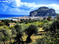 Herrliche Landschaft bei Cefalu