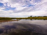 145 Kurze Bootsfahrt zu unseren Pirschfahrzeugen