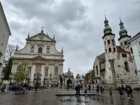 Peter-und-Pauls-Kirche mit den zwölf Aposteln und Andreaskirche