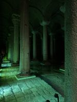 ...im versunkenen Palast (Zisterne) (2)
