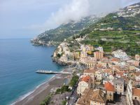 Blick vom Zitronenweg auf Minori/Amalfiküste/Italien