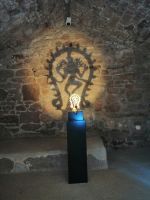 Blick in eine Zelle im Feuertempel Ateshgah