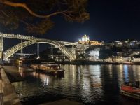Porto douro bei Nacht
