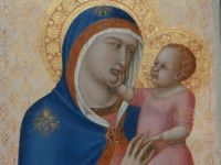 Uffizien, Pietro Lorenzettis Mutter-Kind-Bild ist von großer Innigkeit.