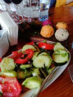 Mittagessen auf einem Weingut in Kachetien