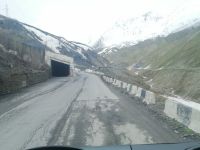 Fahrt entlang der georgischen Heerstraße