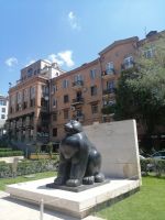 Skulpturenausstellung vor den Kaskaden in Jerevan