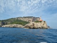 Insel Capri - Schifffahrt rund um die Insel... (Leuchtturm Punta Carena)
