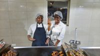 Simbabwe - Vic Falls - A`Zambezi River Lodge - Dinner
