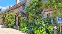 in den Cotswolds, Castle Combe