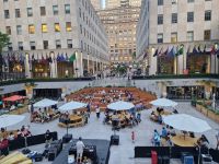 am Rockefeller Center