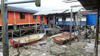 33. Besuch des Dorfs Salak