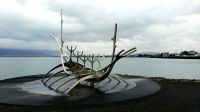Island Rundreise: Skulptur 