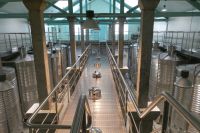 moderne Kelteranlage