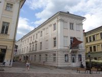 Tartu: Schiefes Haus