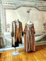 Mode des Rokkoko, Tartini Geburtshaus in Piran