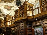 St. Gallen, Stiftsbibliothek, die älteste Bibliothek der Schweiz - ein Schmuckkasten 