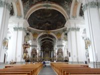 St. Gallen, die Stiftskirche ist aus einem Guss, von süddeutschen Stuckateuren ausgestaltet.