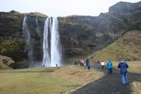 Am Seljalandsfoss