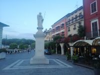 Monumento di Sant'Angela Merici, Desenzano del Garda