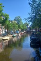 Eine von vielen Grachten in Amsterdam