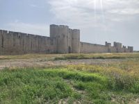 Provence Intensiv - Die mittelalterliche Stadtmauer von Aigues Mortes