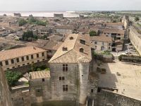 Provence Intensiv - Blick von der Stadtmauer auf das Städtchen Aigues Mortes