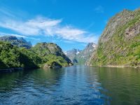 Einfahrt in den Trollfjord...
