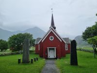 Lofoten (Insel Flakstadøy) - Kirche von Flakstad