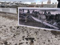 London. Millennium Bridge