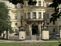 Der bekannte Balkon der Deutschen Botschaft