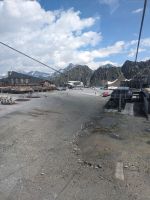 Blick auf die Talstation aus der Gondel