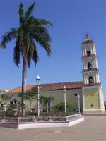 Auf dem Hauptplatz von Remidios