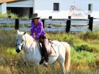 Chefin der Manade  Hoch zu Ross